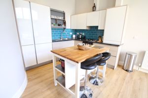 Photo 11- click for photo gallery